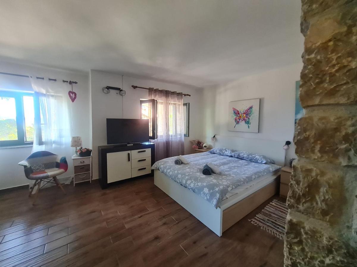 Apartment Sunshine Mali Losinj Ngoại thất bức ảnh