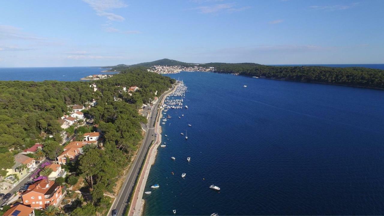 Apartment Sunshine Mali Losinj Ngoại thất bức ảnh