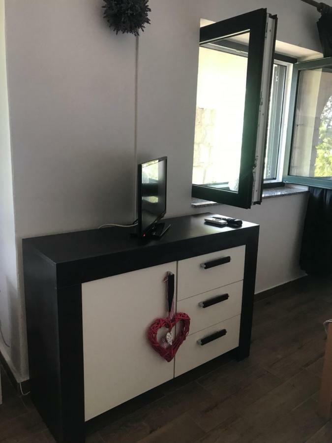 Apartment Sunshine Mali Losinj Ngoại thất bức ảnh