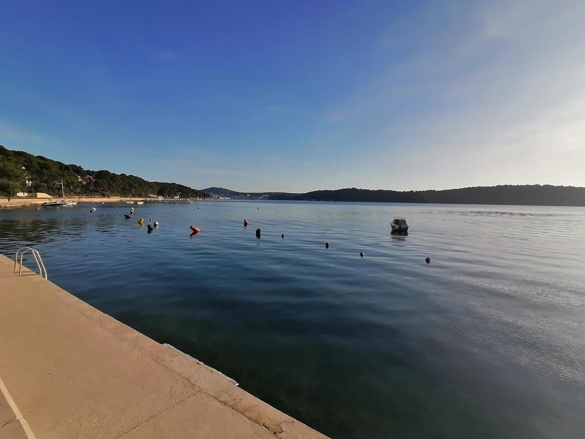 Apartment Sunshine Mali Losinj Ngoại thất bức ảnh
