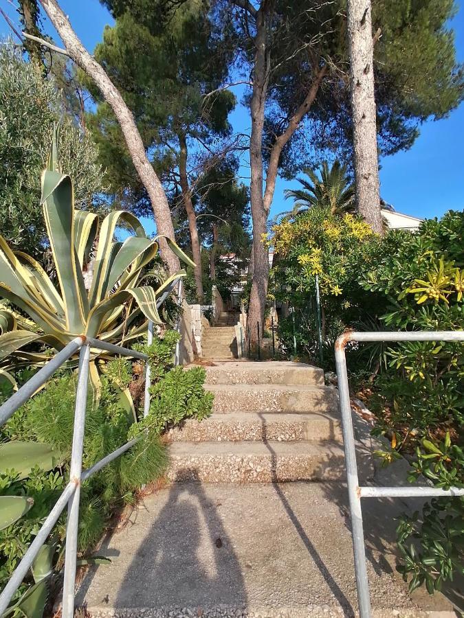 Apartment Sunshine Mali Losinj Ngoại thất bức ảnh